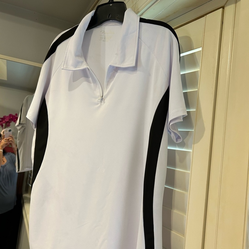 Golf Polo. Womens 16